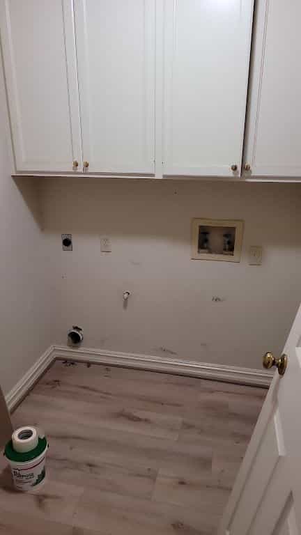 Picture of undefined, number 23