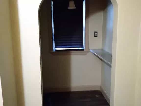 Picture of undefined, number 10
