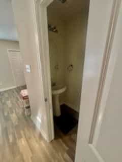 Picture of undefined, number 0