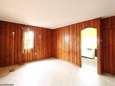 Picture of undefined, number 4