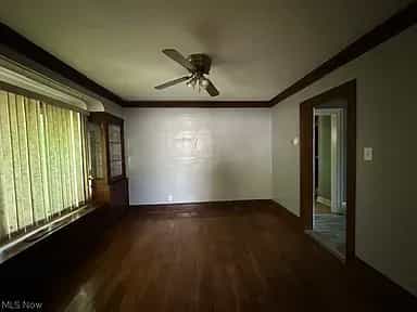 Picture of undefined, number 11