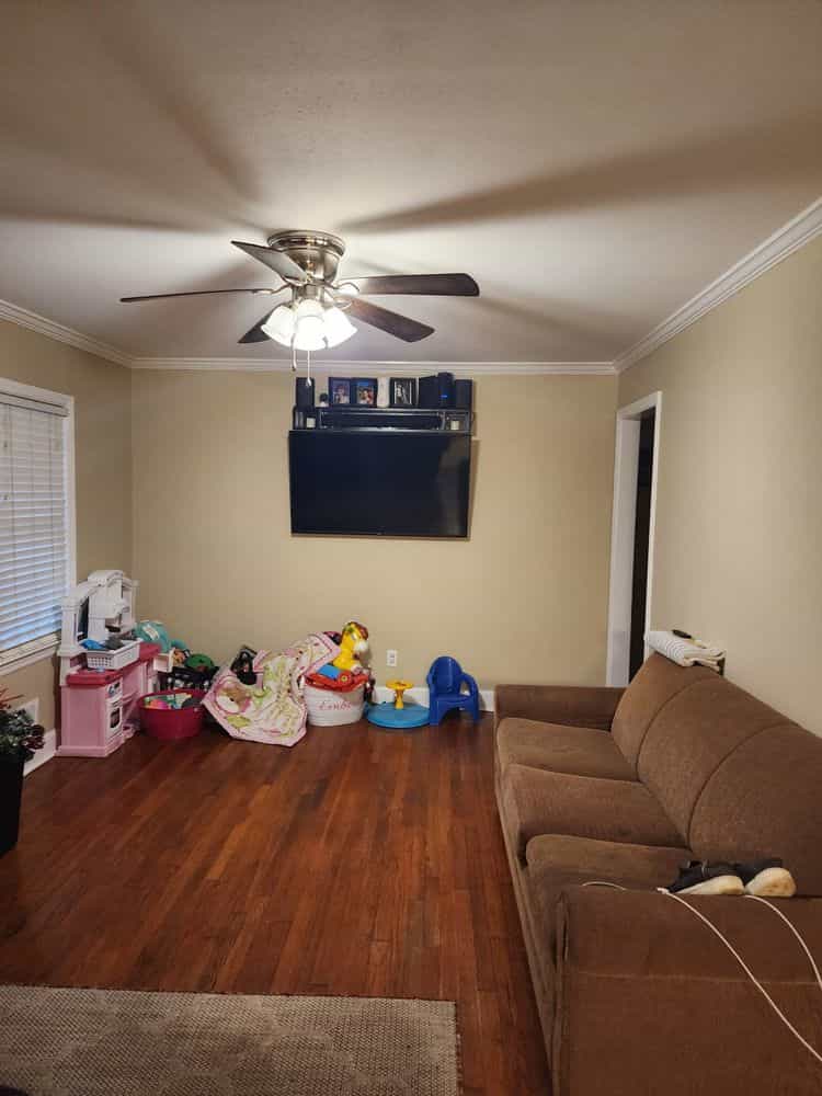 Picture of undefined, number 4