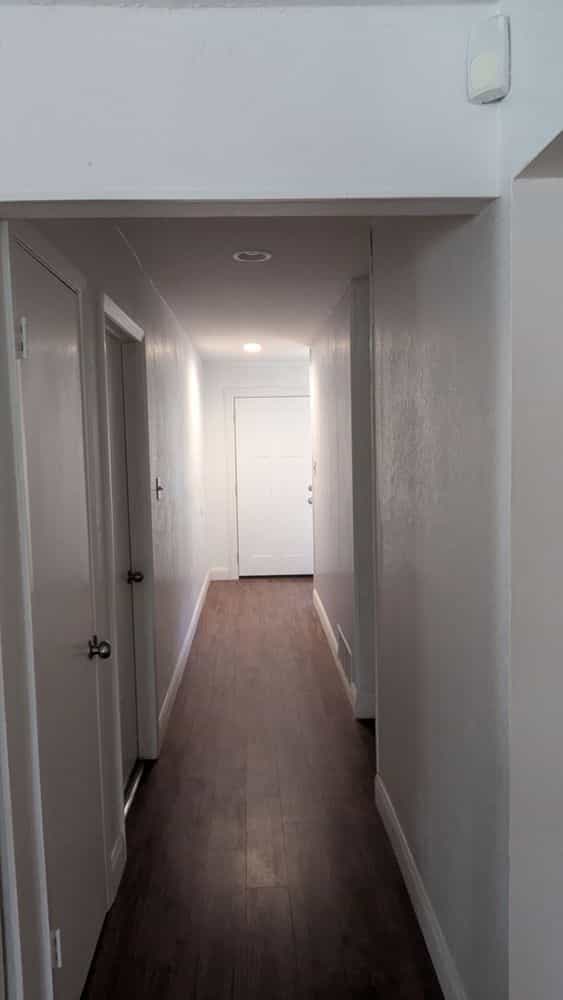 Picture of undefined, number 8