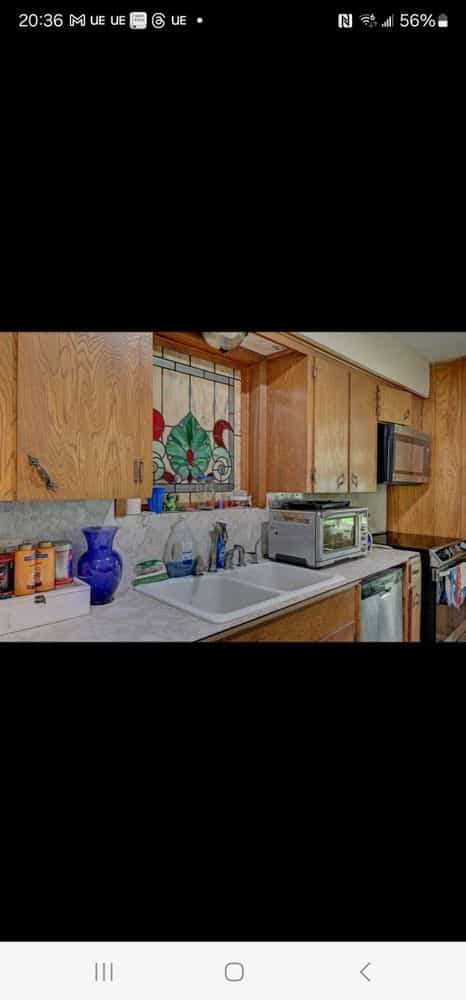 Picture of undefined, number 4
