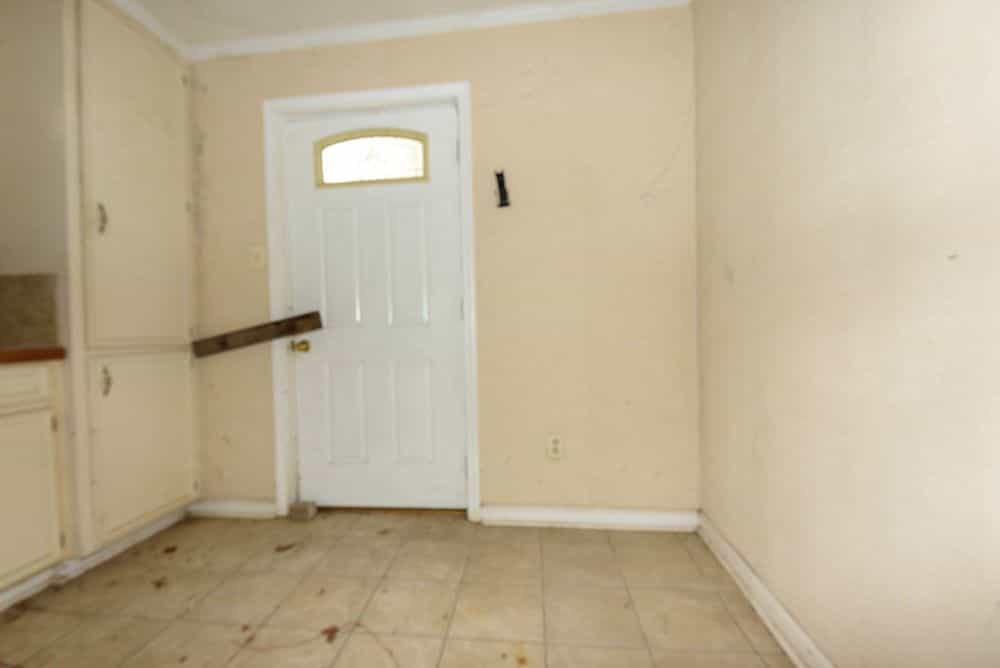 Picture of undefined, number 16