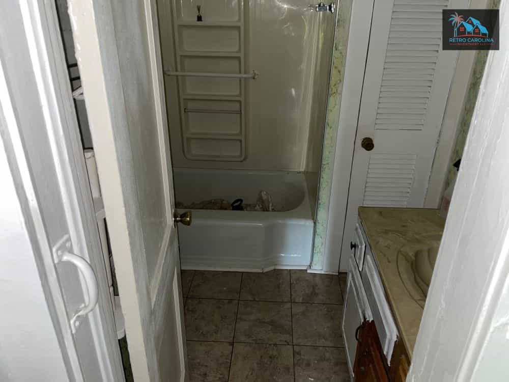 Picture of undefined, number 9