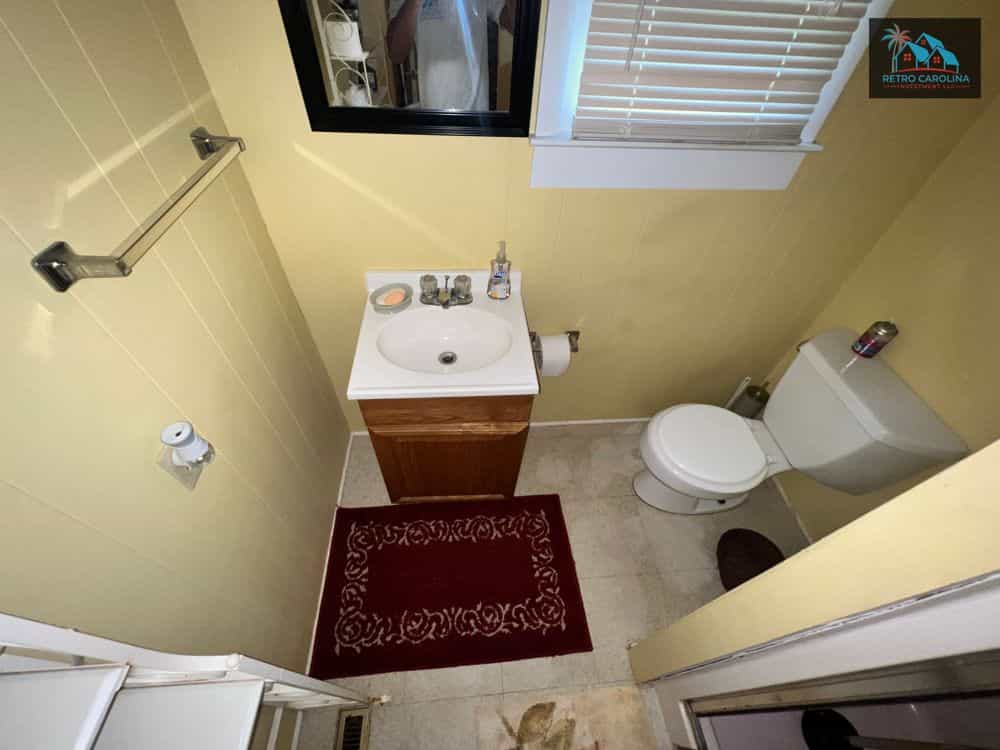 Picture of undefined, number 9