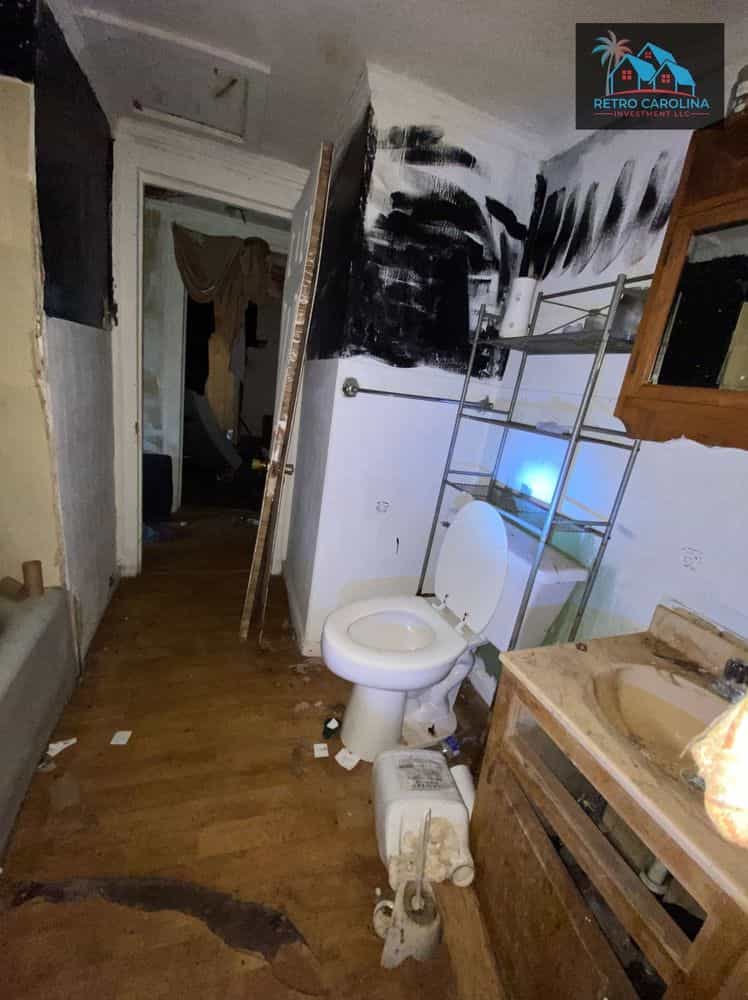 Picture of undefined, number 9
