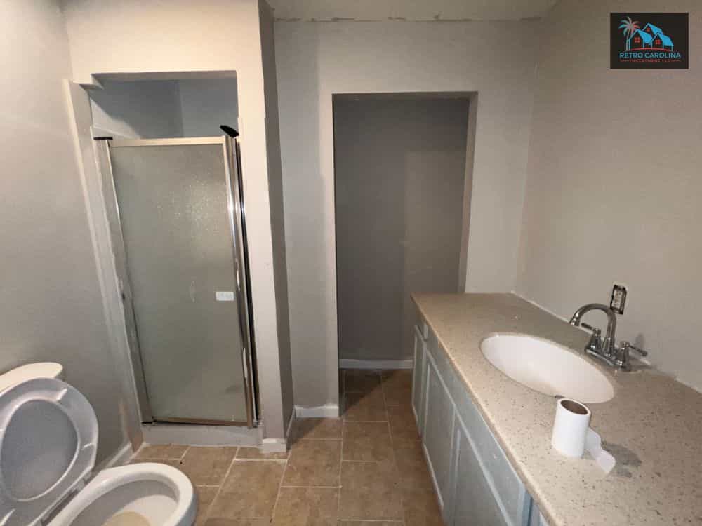 Picture of undefined, number 9