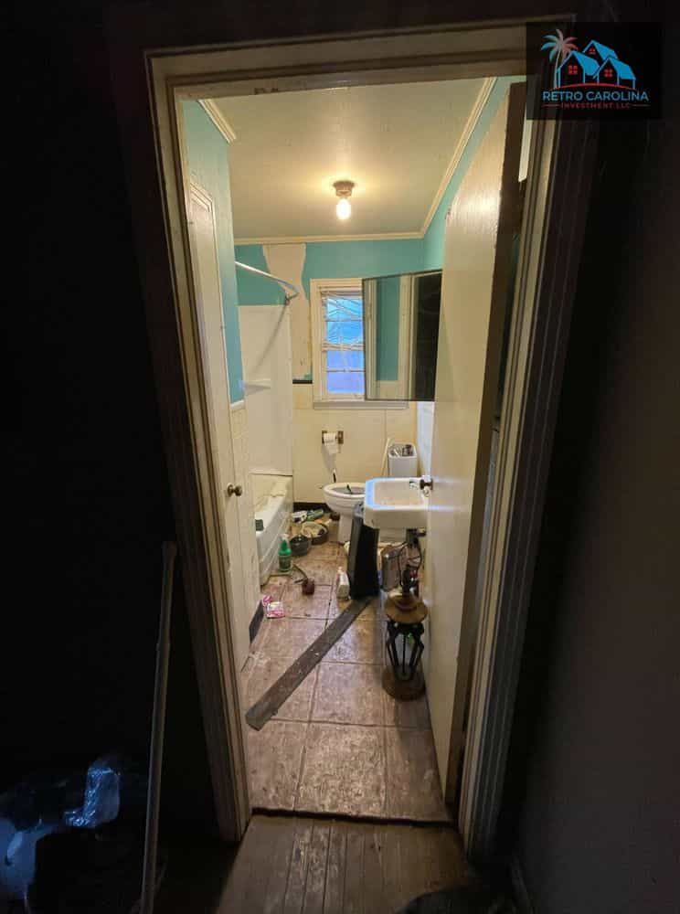 Picture of undefined, number 9