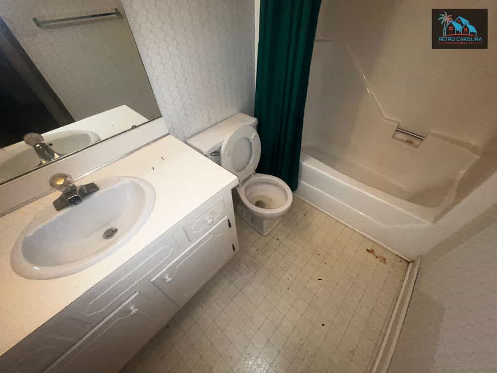 Picture of undefined, number 9