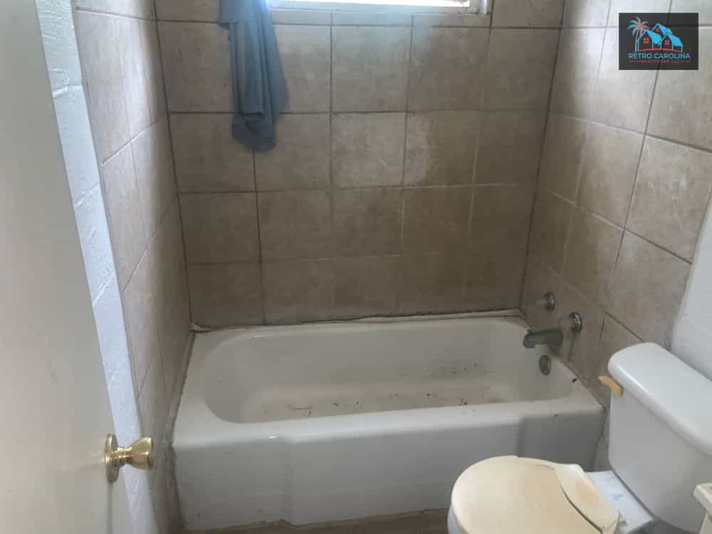 Picture of undefined, number 9