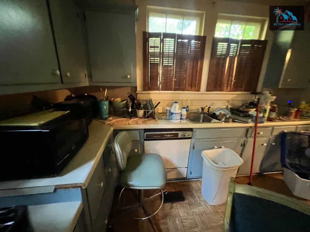 Picture of undefined, number 9
