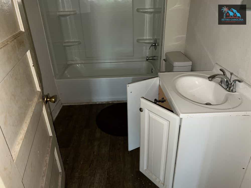 Picture of undefined, number 9