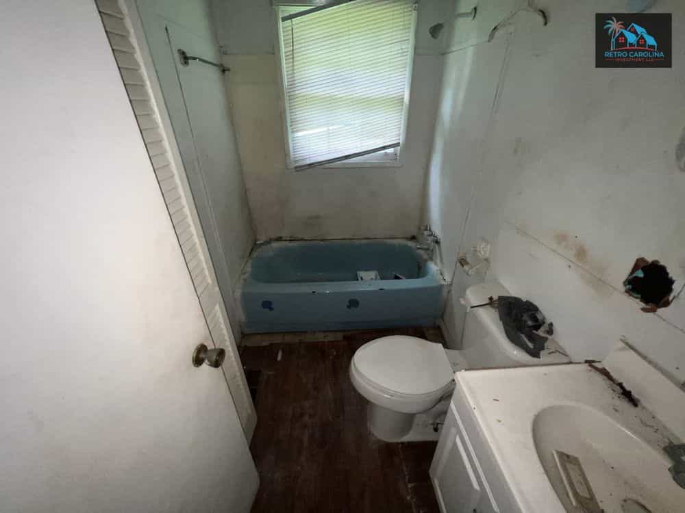 Picture of undefined, number 9
