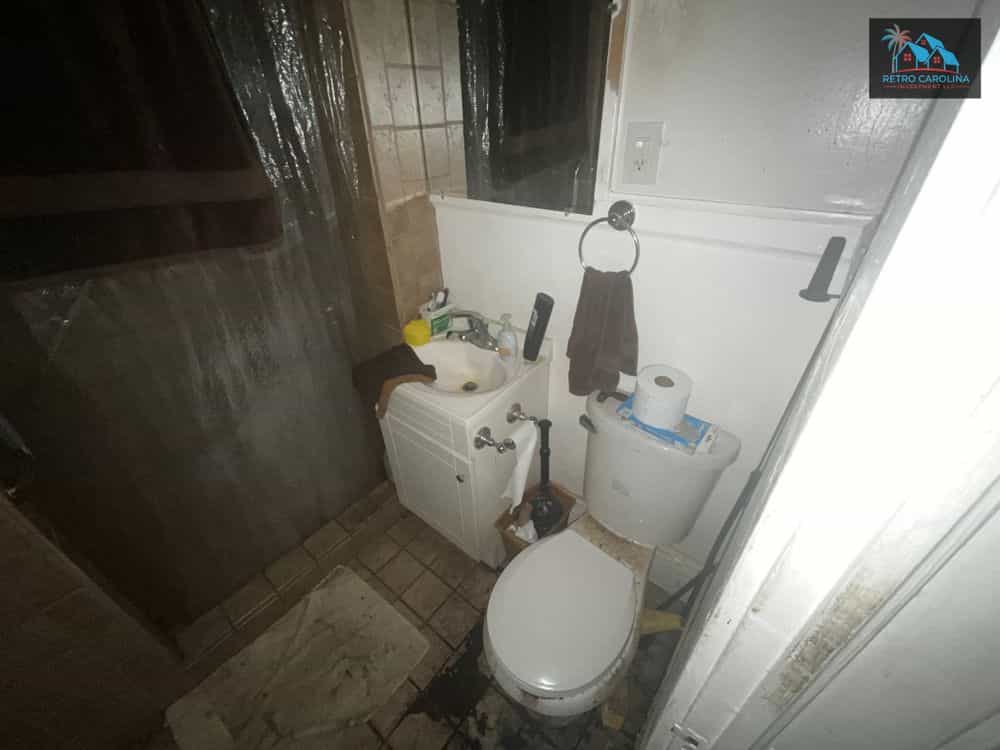 Picture of undefined, number 9