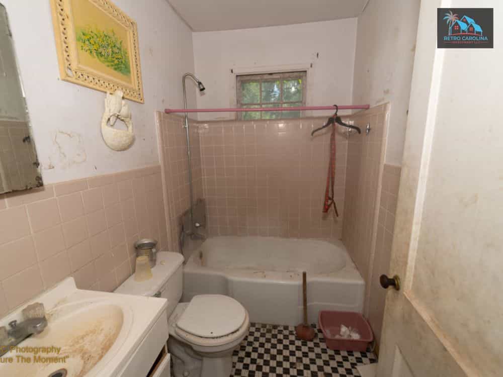 Picture of undefined, number 9