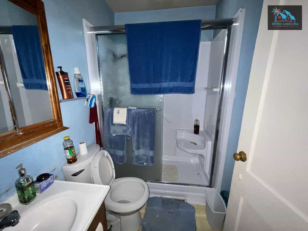 Picture of undefined, number 9