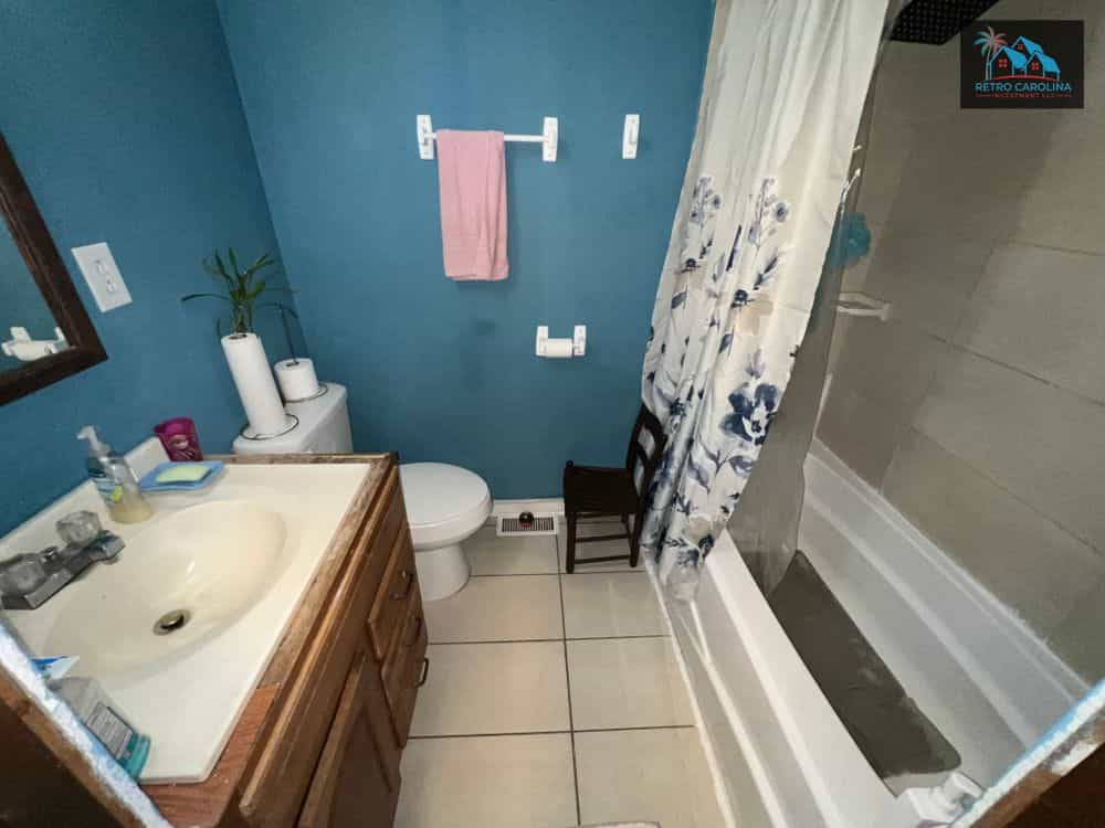 Picture of undefined, number 9