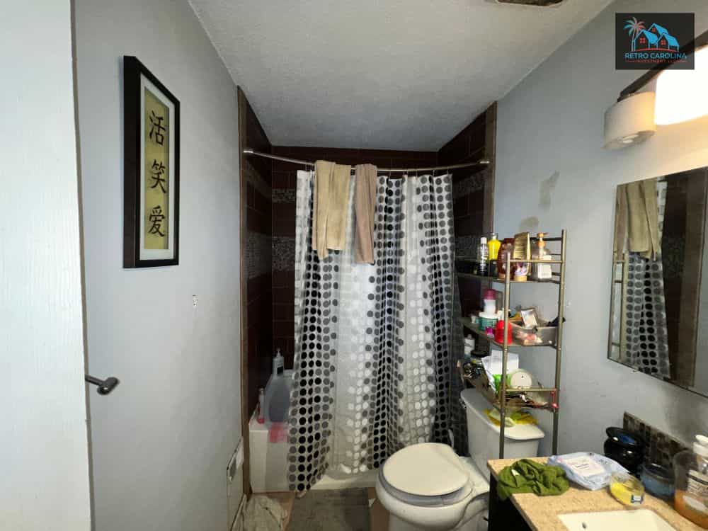 Picture of undefined, number 9