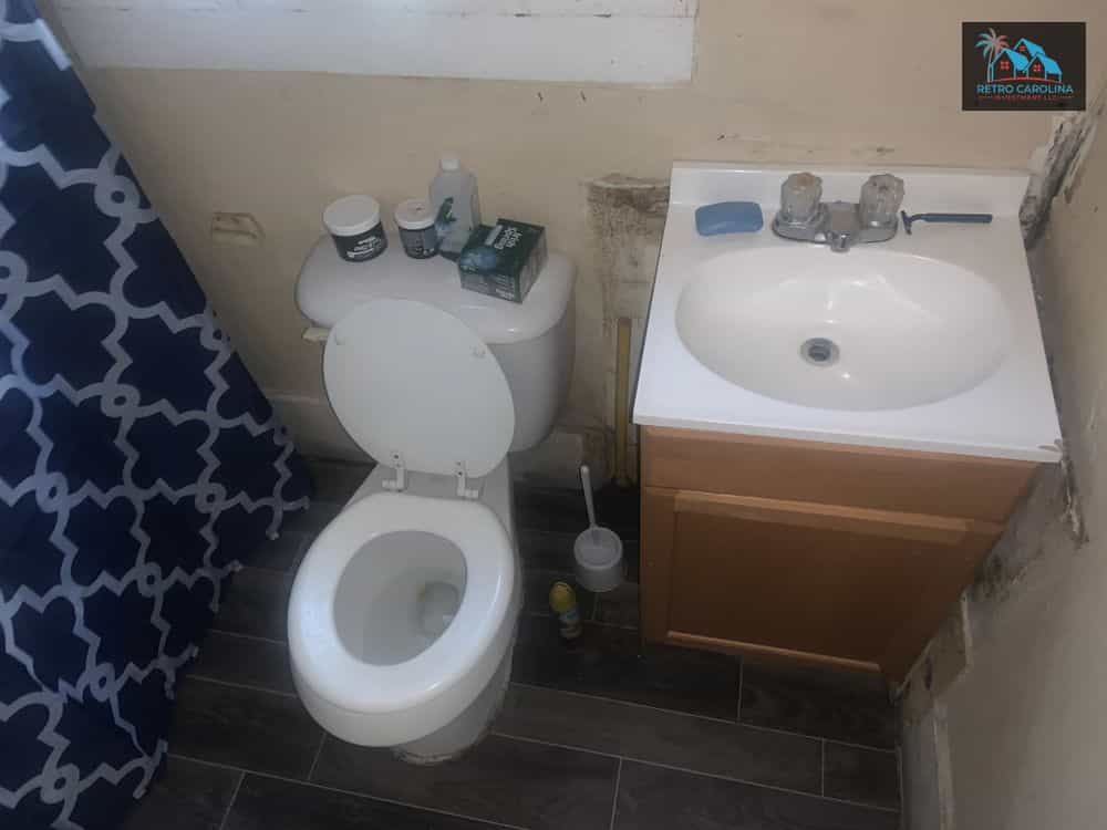 Picture of undefined, number 9
