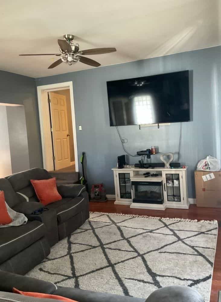 Picture of undefined, number 3