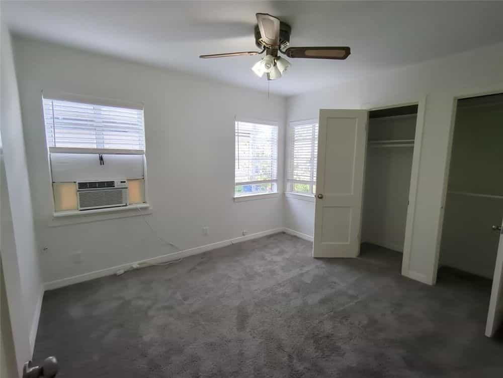 Picture of undefined, number 6