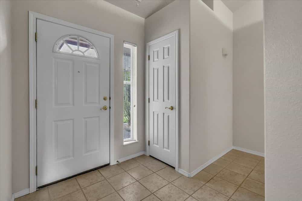 Picture of undefined, number 3