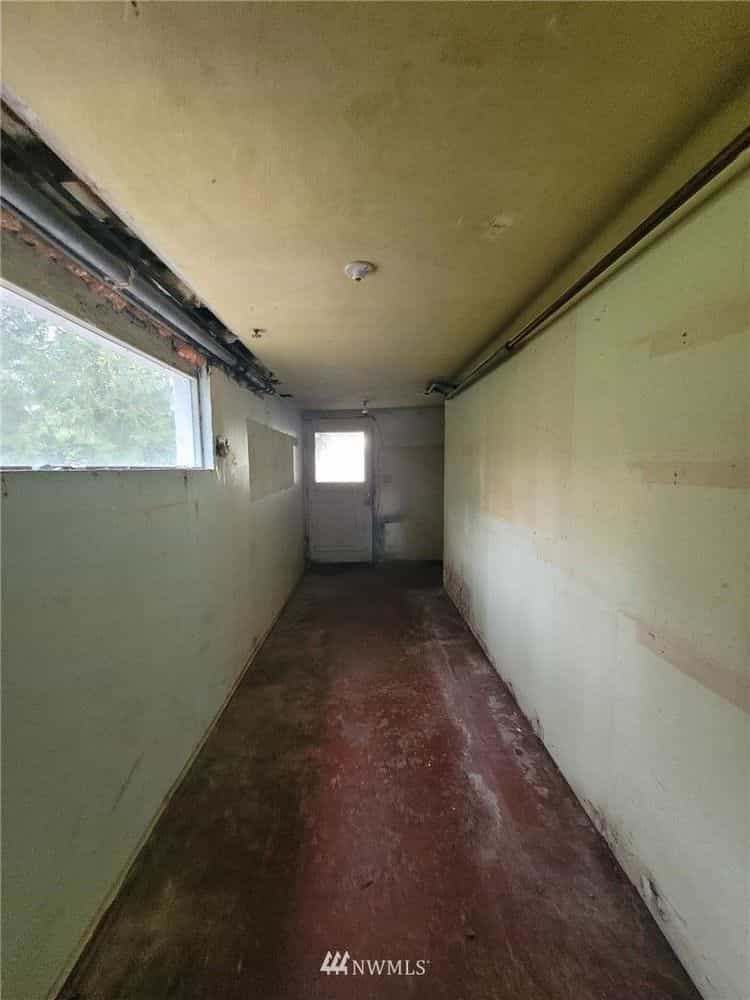 Picture of undefined, number 27