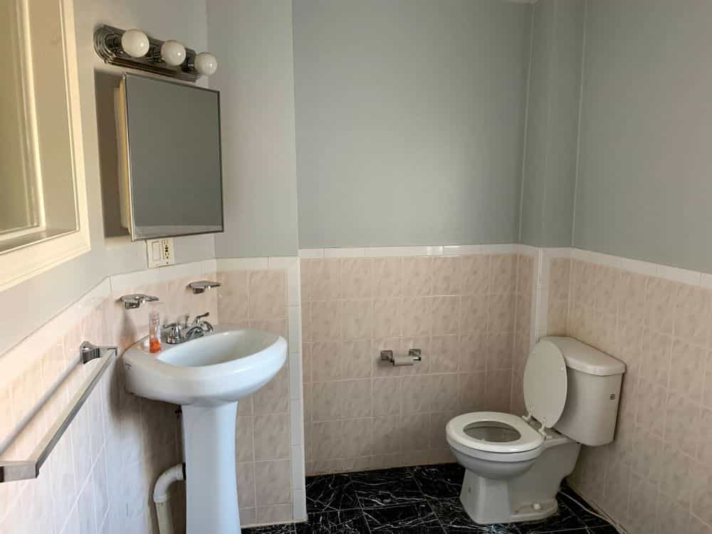 Picture of undefined, number 19