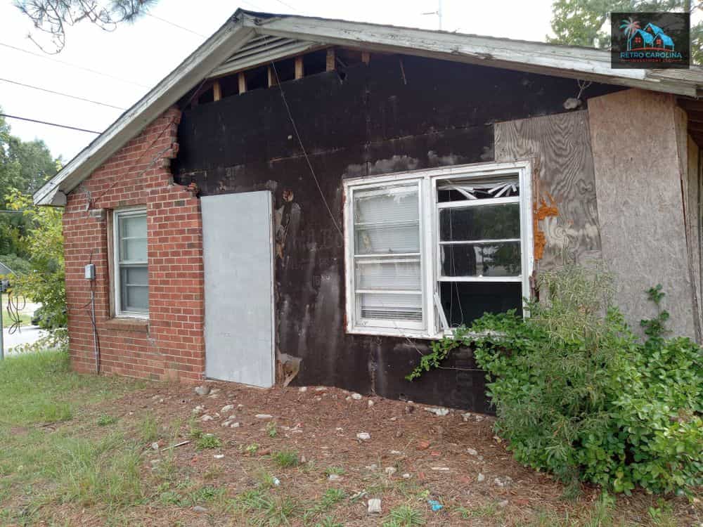 Picture of undefined, number 1