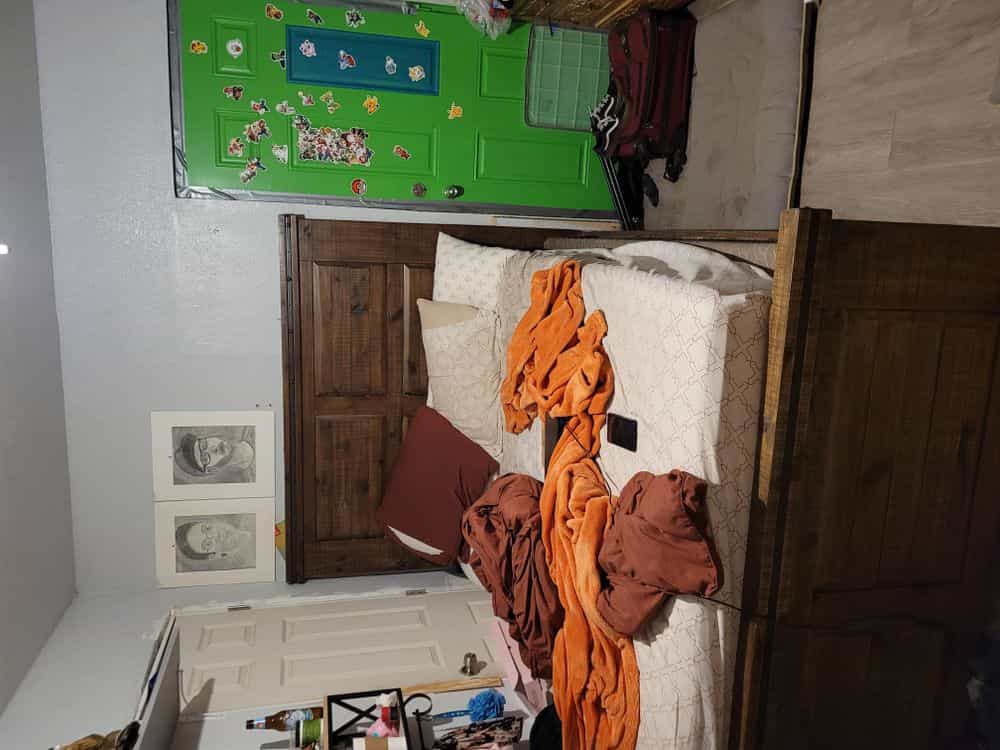 Picture of undefined, number 5