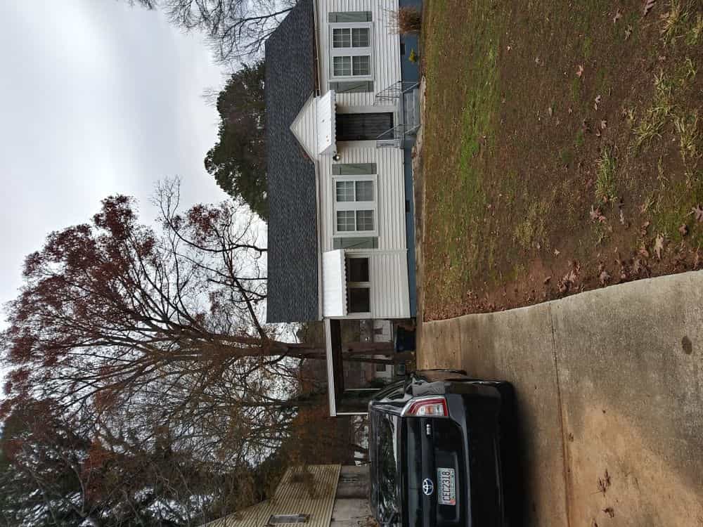 Picture of undefined, number 8