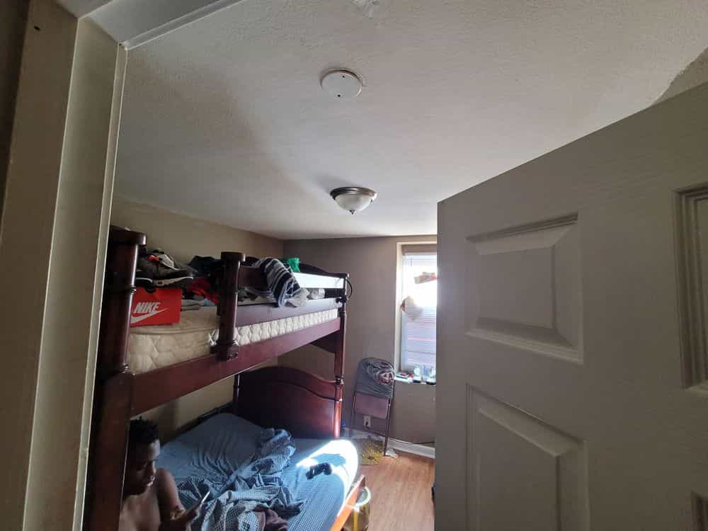 Picture of undefined, number 2