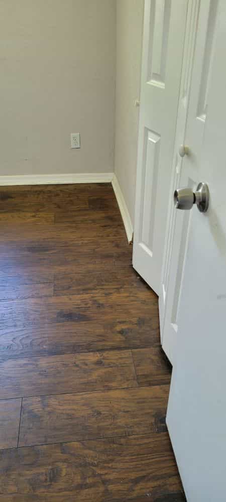 Picture of undefined, number 8