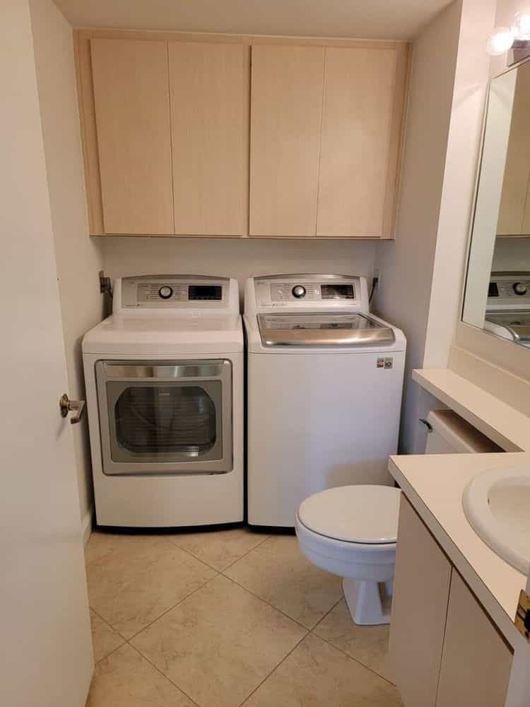 Picture of undefined, number 8