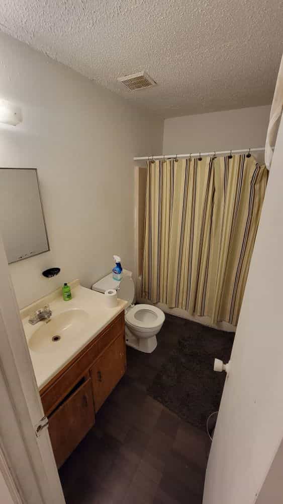 Picture of undefined, number 6