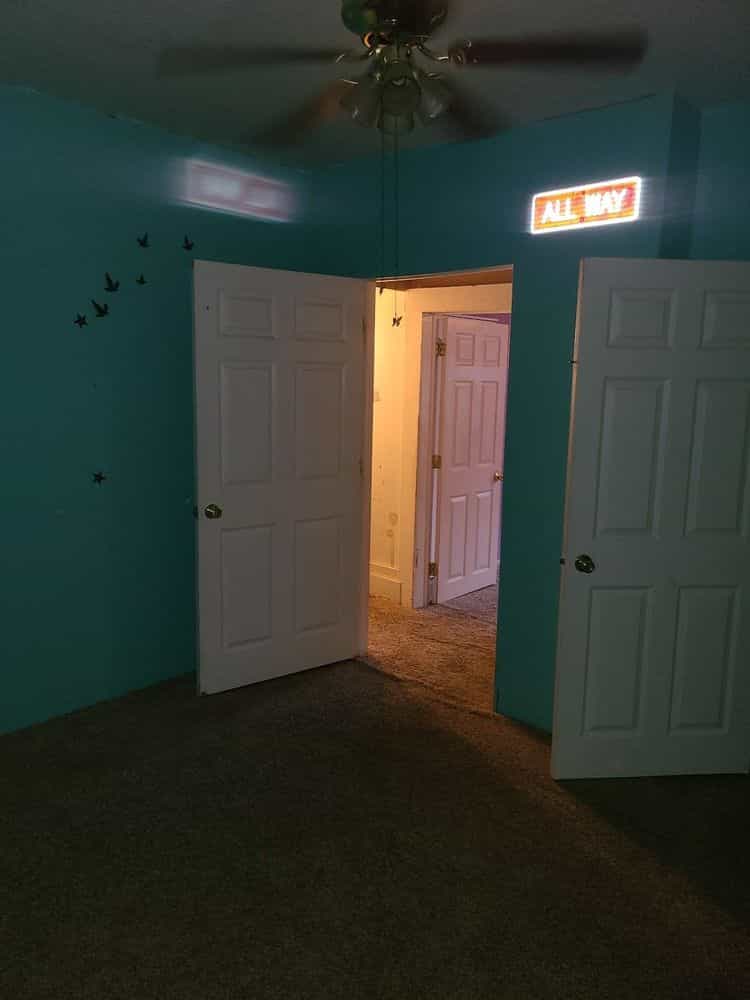 Picture of undefined, number 1