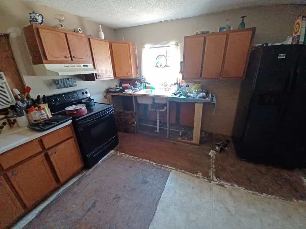 Picture of undefined, number 8