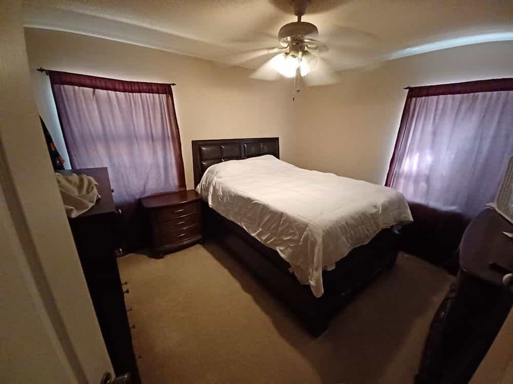 Picture of undefined, number 9