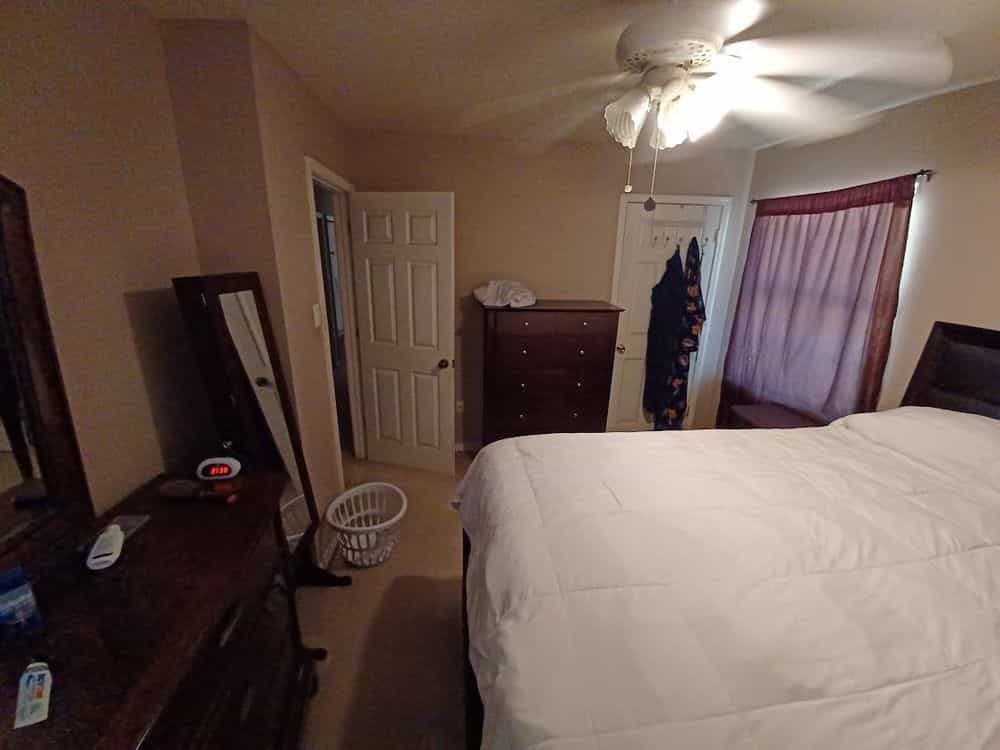 Picture of undefined, number 10