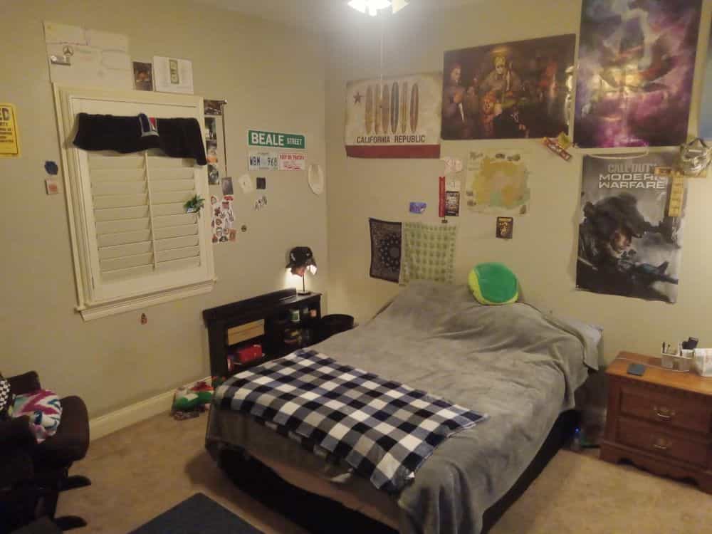 Picture of undefined, number 17