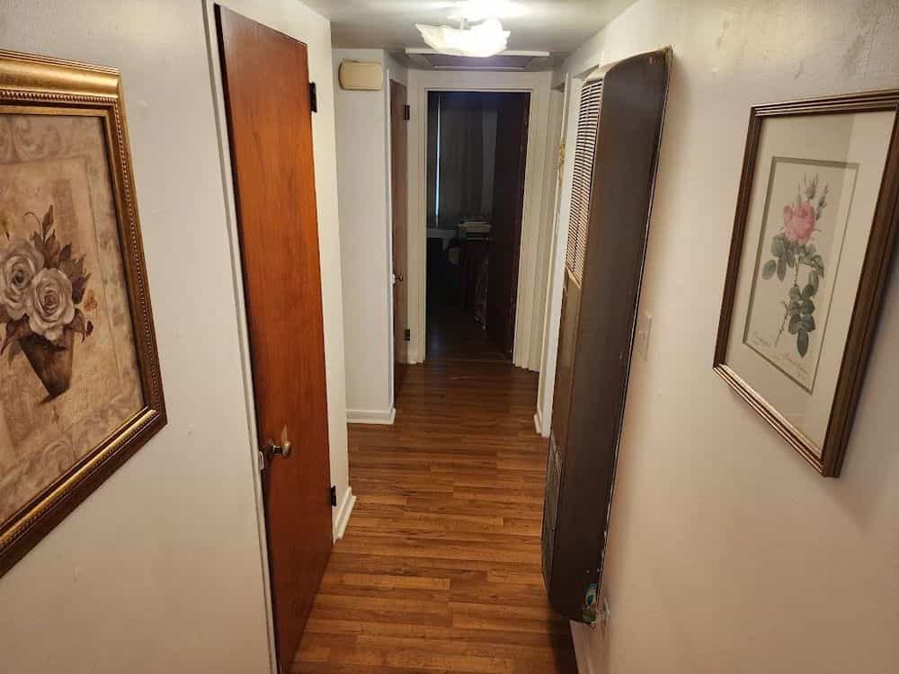 Picture of undefined, number 22