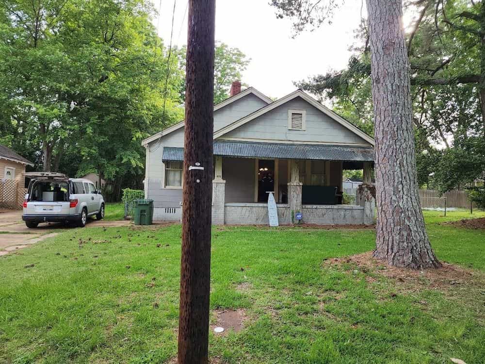 Picture of undefined, number 2