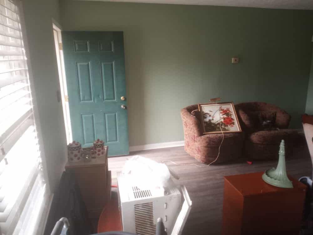 Picture of undefined, number 2