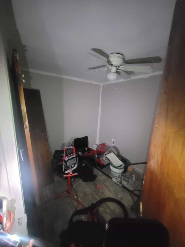 Picture of undefined, number 6