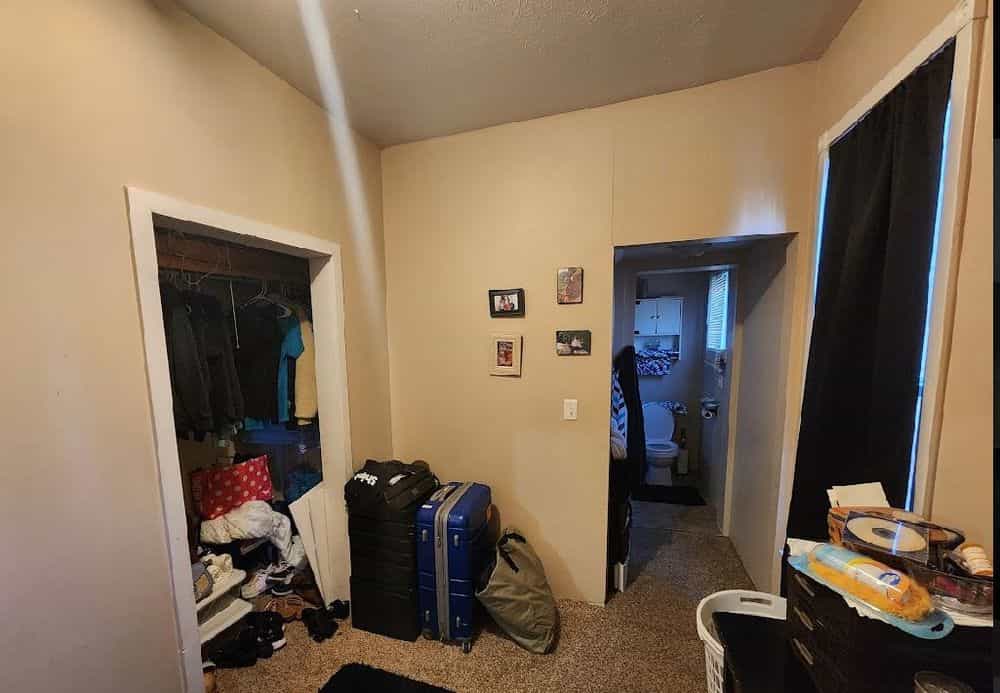 Picture of undefined, number 11