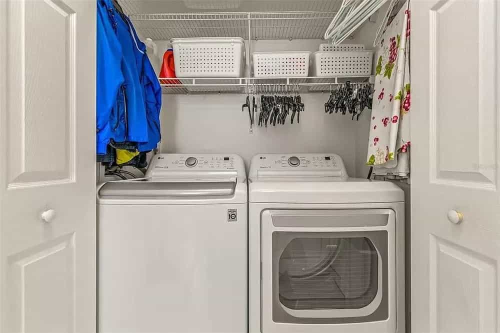 Picture of undefined, number 21