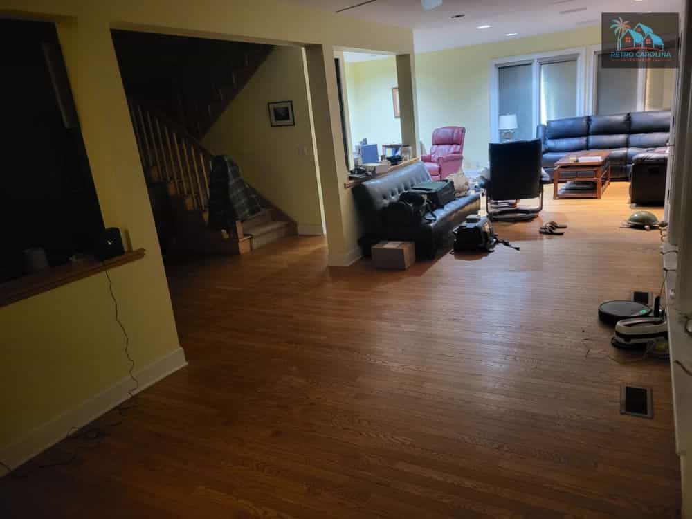 Picture of undefined, number 1