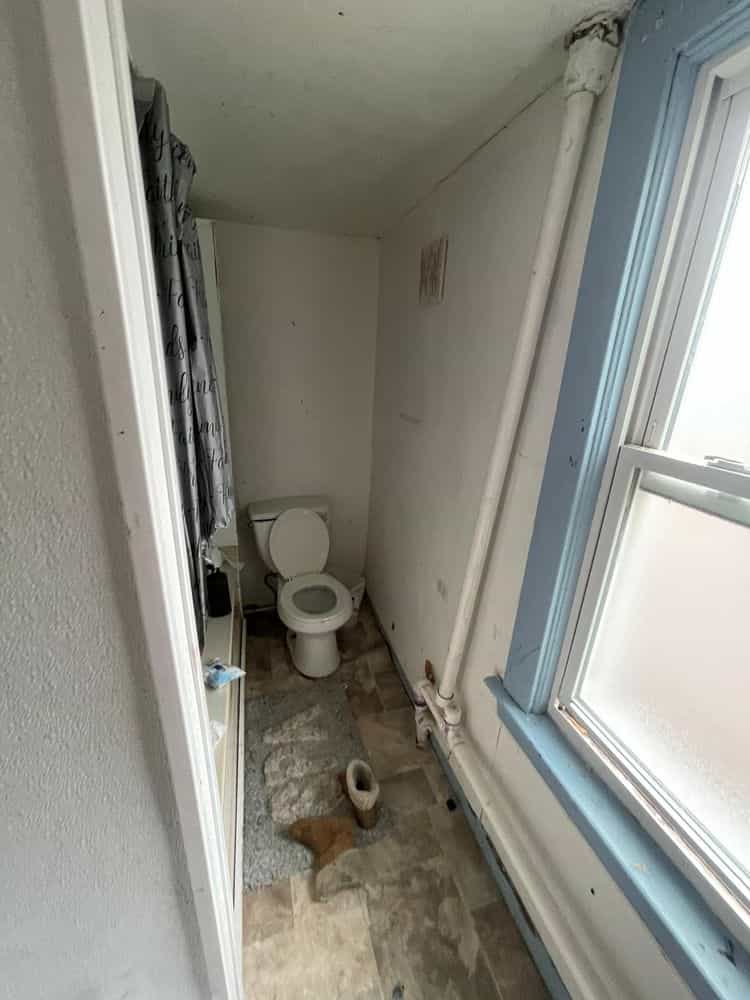 Picture of undefined, number 4